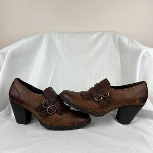 BORN Kiltie Double Mary Jane Brogue Western Wingtip Round Toe Pump Size 7.5